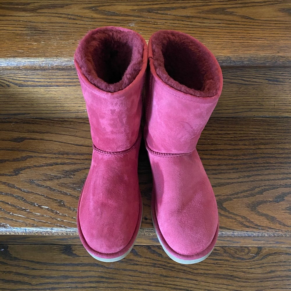 COPY - Ugg Classic Short